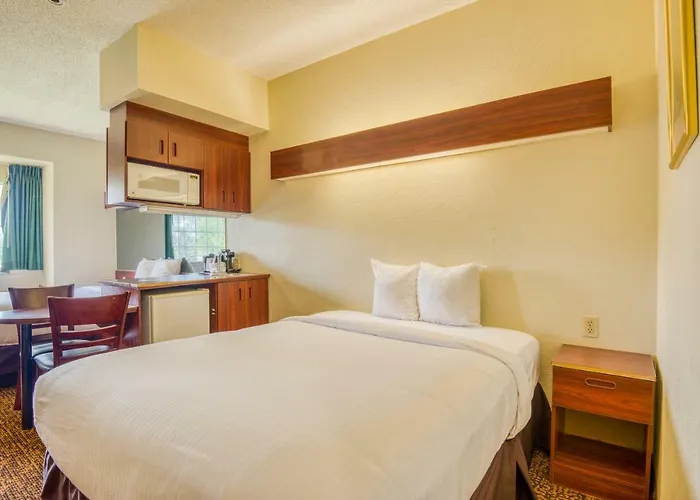 Trident Inn & Suites, Baton Rouge (Adults Only)