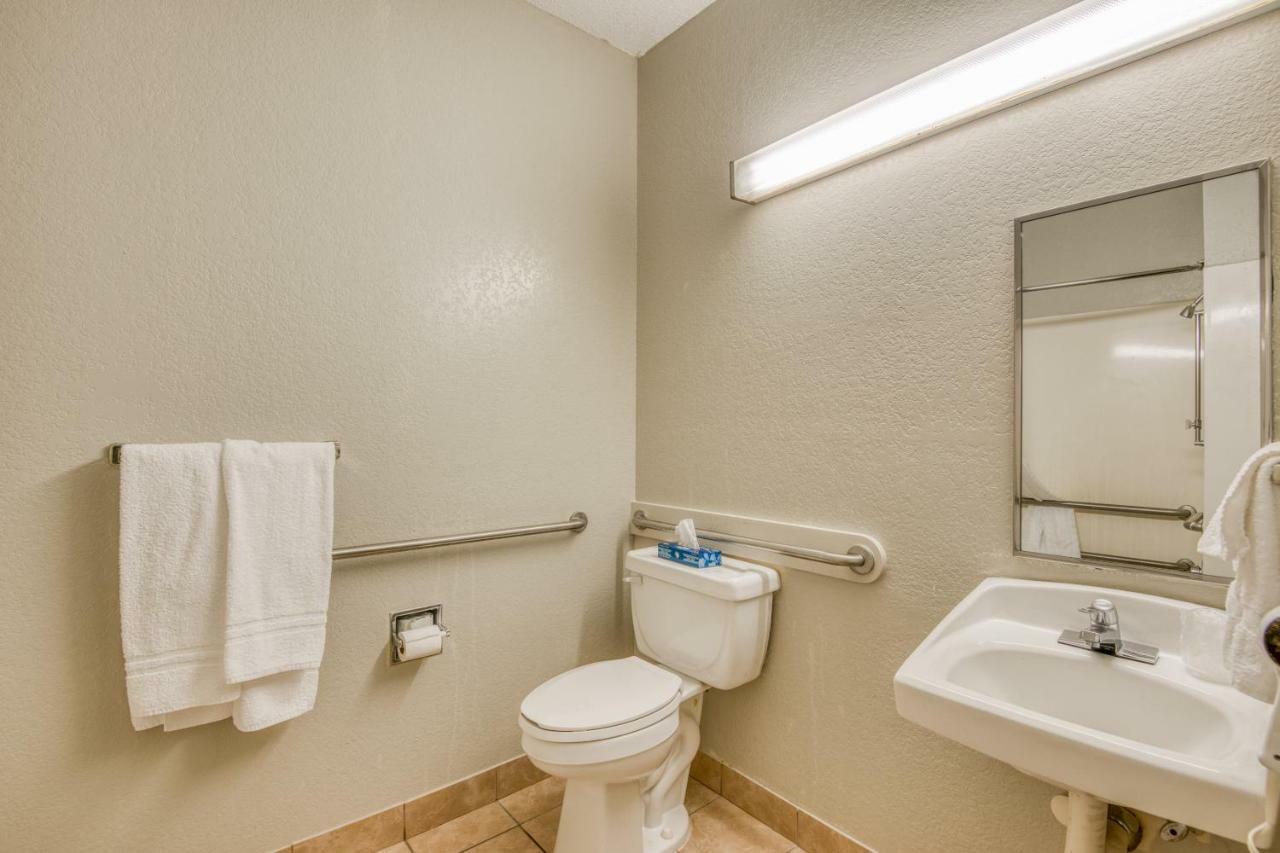 Trident & Suites, Baton Rouge (adults Only) Hotel